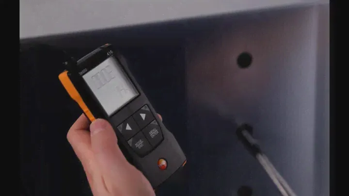 testo 416: Flow velocity measurement in ventilation ducts